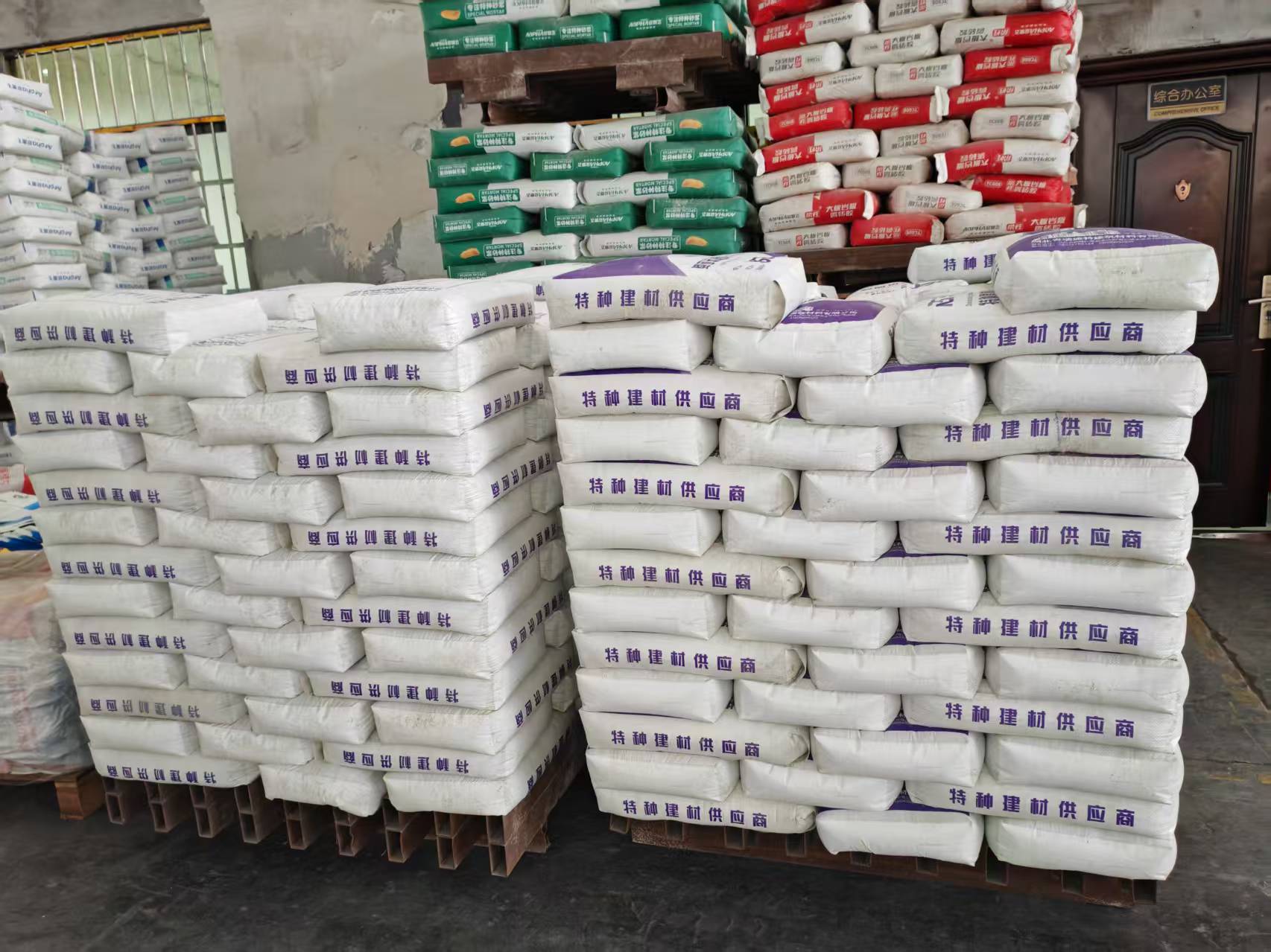 龙湾镇拱顶带模注浆料