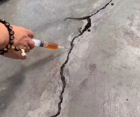 龙湾镇混凝土裂缝修补技术详解​